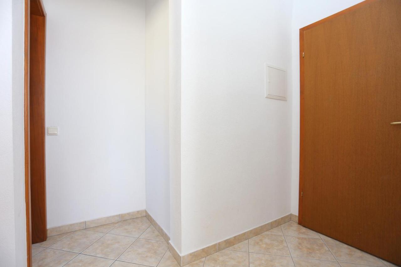 Apartments With A Parking Space Stanici, Omis - 2818 Tice Esterno foto