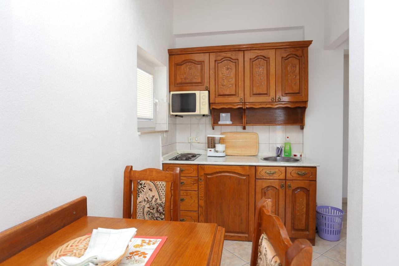 Apartments With A Parking Space Stanici, Omis - 2818 Tice Esterno foto